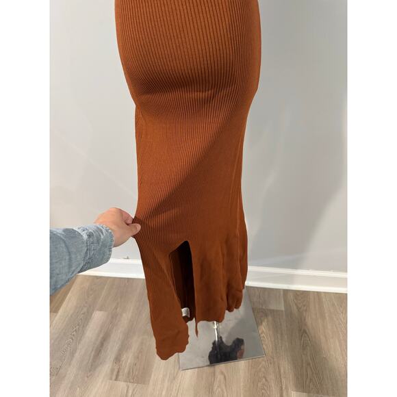 DISSH Toni Halter Dress Brown Keyhole Ribbed Knit Keyhole Maxi Size Small - Picture 4 of 7